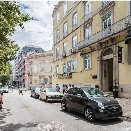 Charming Central Sunny Penthouse Lisbon Exterior photo